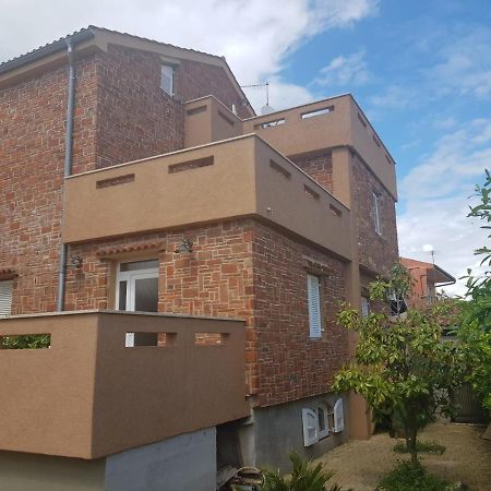 Allure Apartment Kornic Bagian luar foto